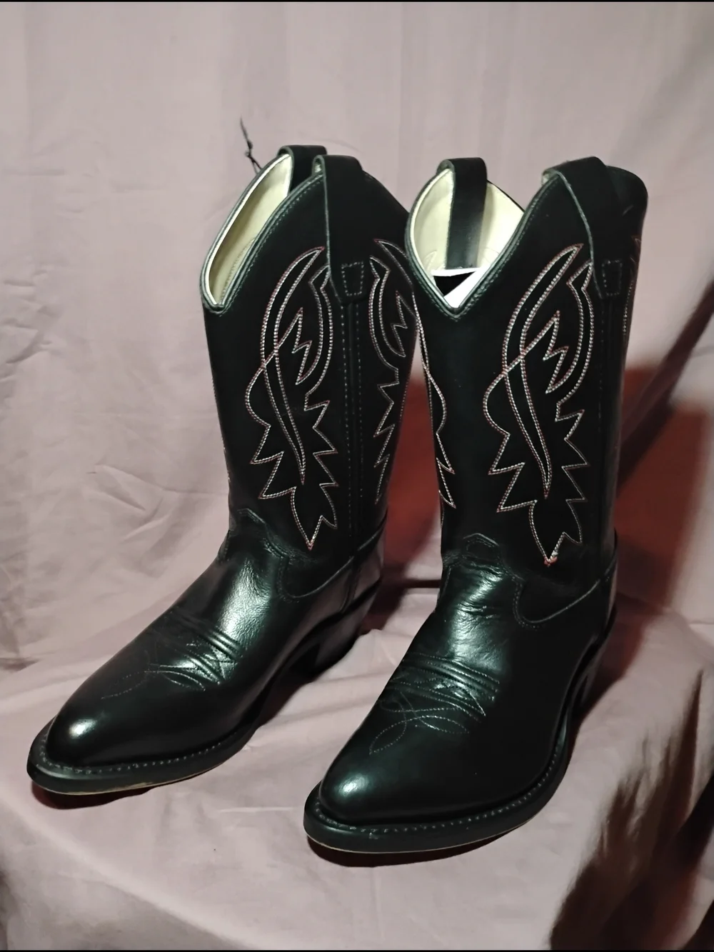 Old West Kids cowboy Boots round Toe Retro Western Style and Embroidery Botas